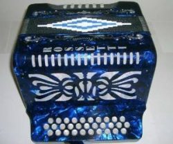 Rossetti 31 Button Accordion 12 Bass, Case, Straps, GCF, BLUE